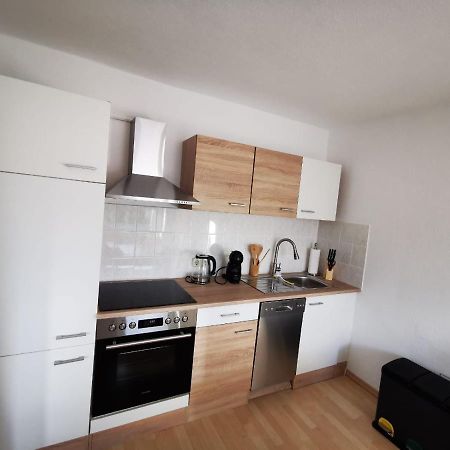 Zentral Und Ruhig In Chemnitz Apartment Bagian luar foto